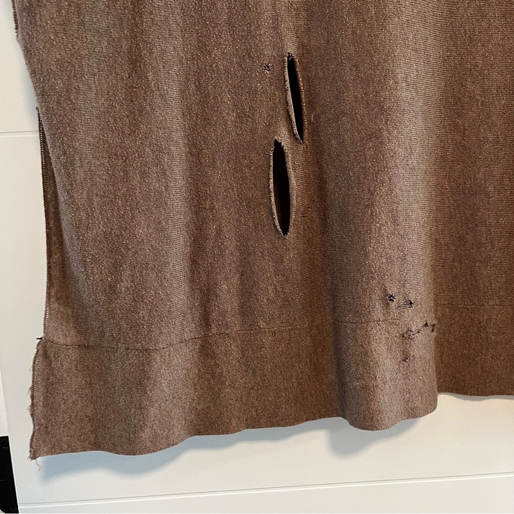 Dynamite | Distressed Oversized Sweater - Picture 4 of 14